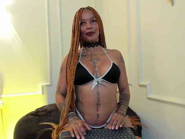 Kenyaaaa webcam