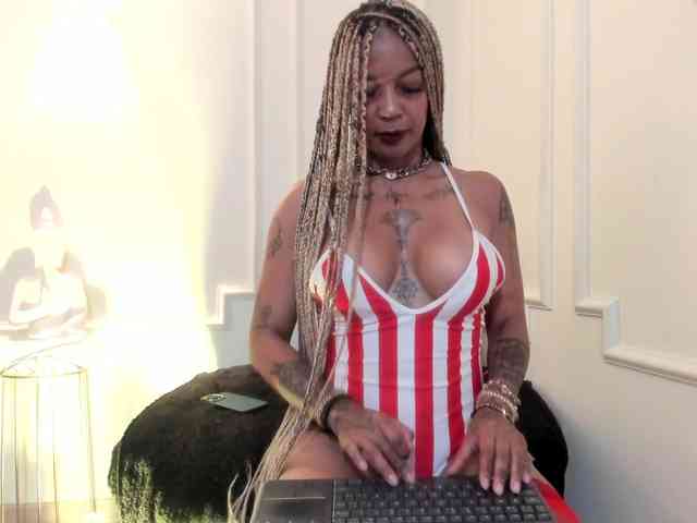 Kenyaaaa webcam