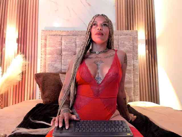 Kenyaaaa webcam