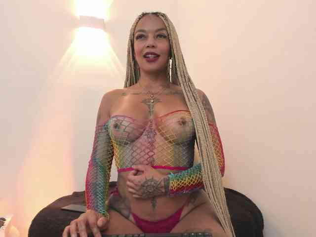 Kenyaaaa webcam