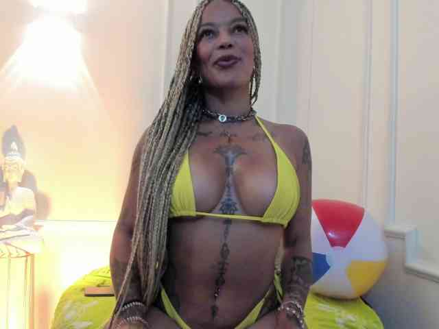 Kenyaaaa webcam