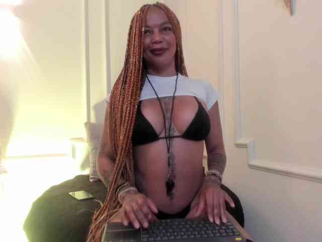 Kenyaaaa webcam