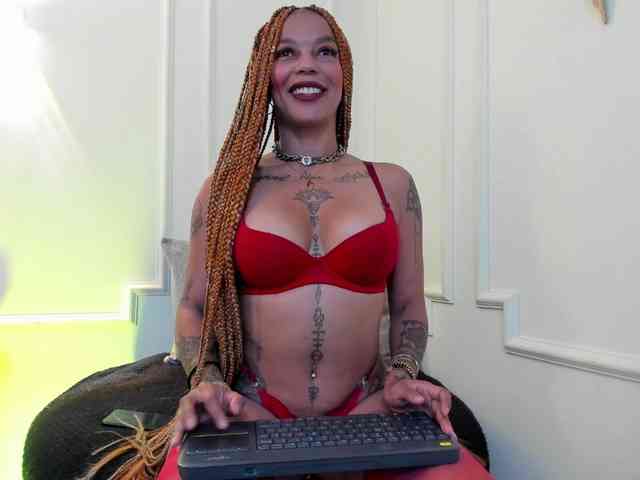 Kenyaaaa webcam