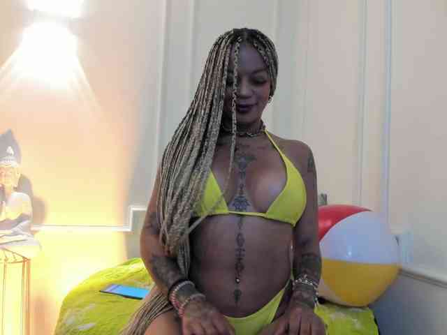 Kenyaaaa webcam