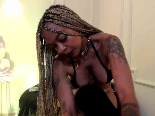 Kenyaaaa webcam