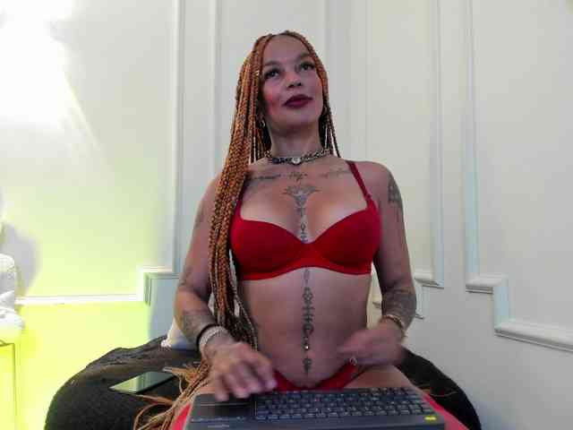 Kenyaaaa webcam