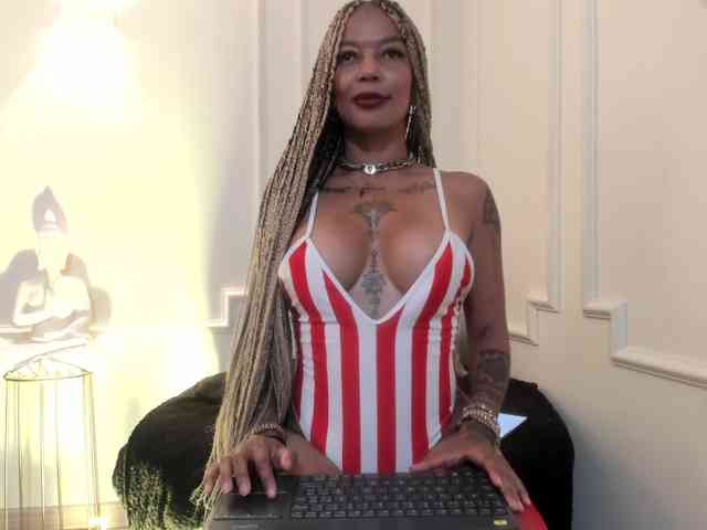 Kenyaaaa webcam