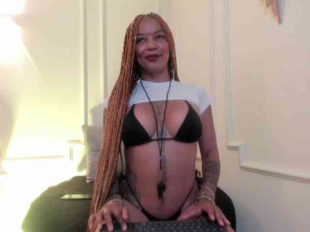 Kenyaaaa webcam