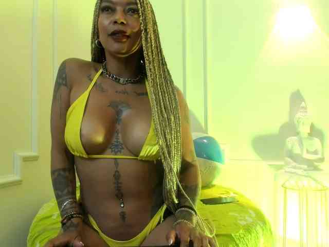 Kenyaaaa webcam