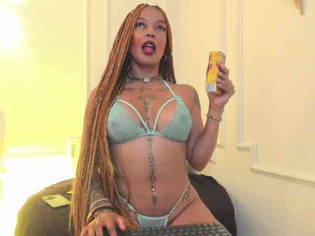 Kenyaaaa webcam