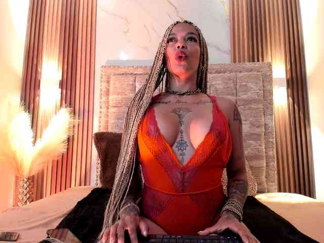 Kenyaaaa webcam