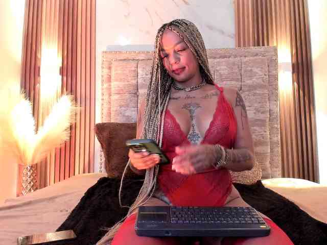 Kenyaaaa webcam