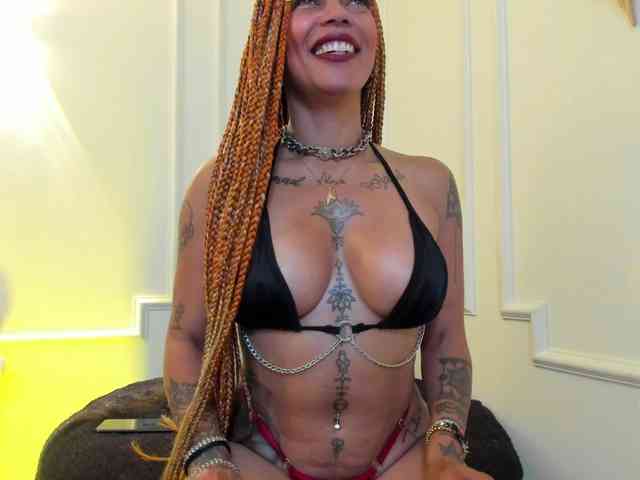 Kenyaaaa webcam