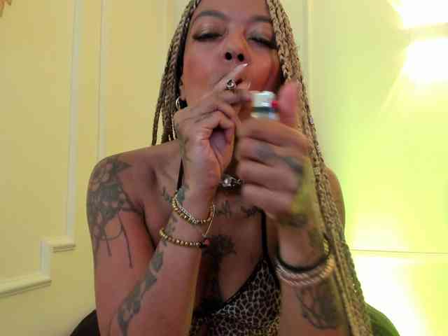 Kenyaaaa webcam