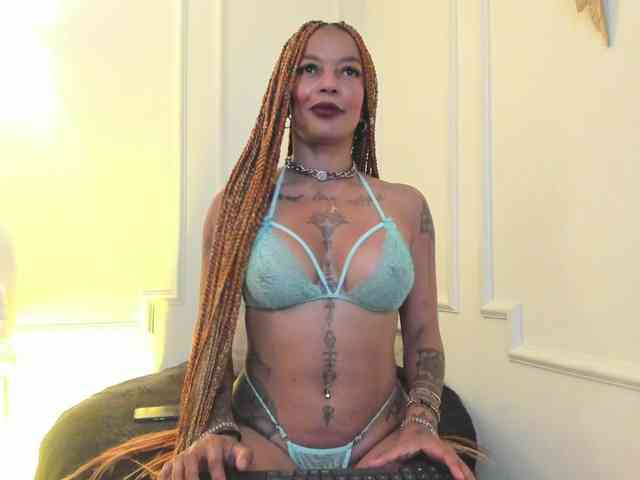 Kenyaaaa webcam