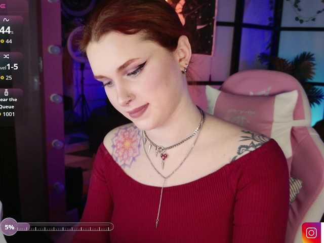 LilithSlut's BongaCams show and profile