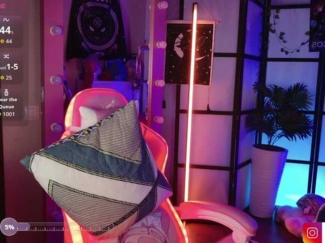 LilithSlut's BongaCams show and profile