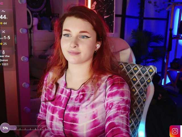 LilithSlut's BongaCams show and profile