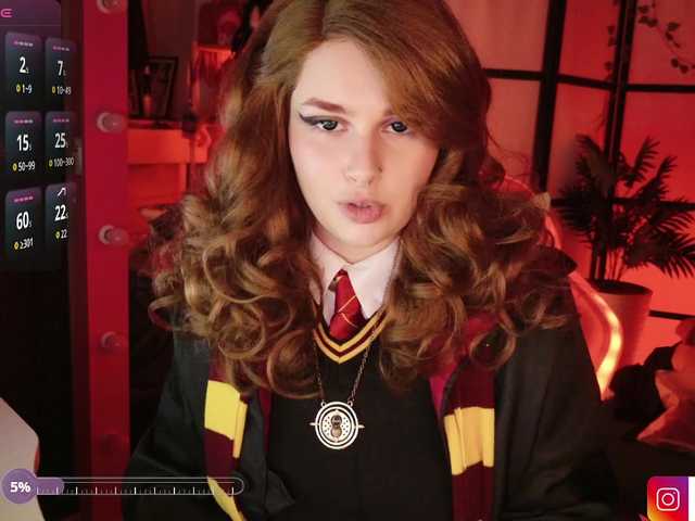 LilithSlut's BongaCams show and profile