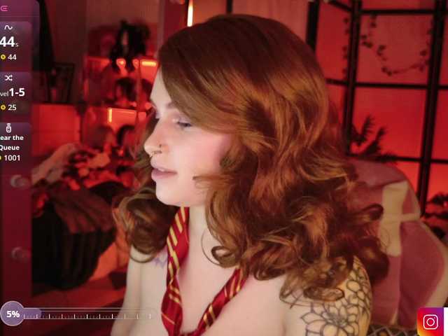 LilithSlut's BongaCams show and profile