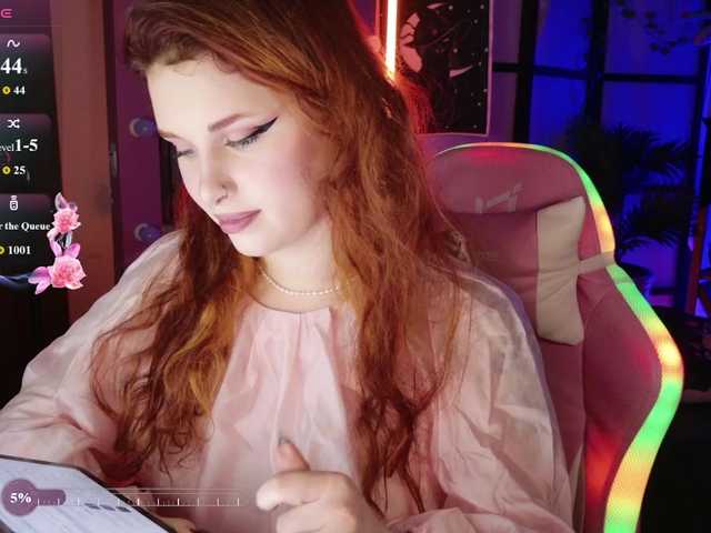 LilithSlut's BongaCams show and profile