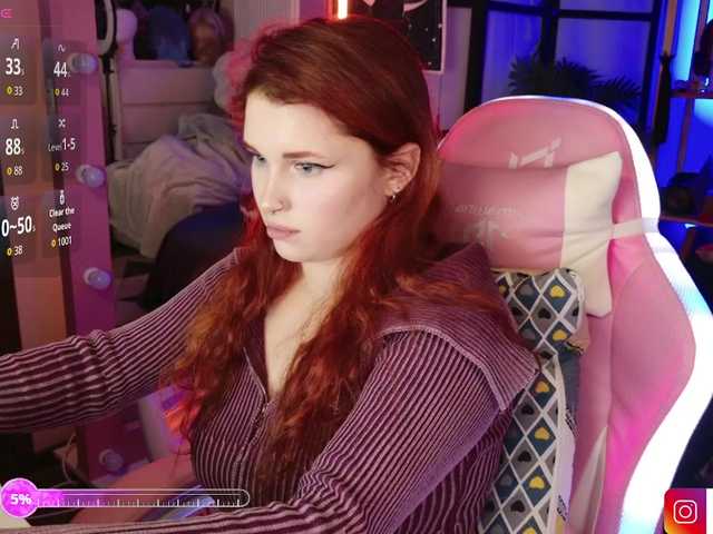 LilithSlut's BongaCams show and profile