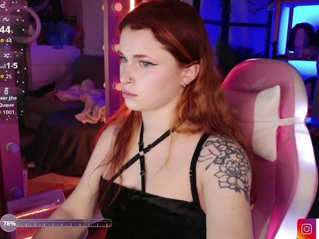 LilithSlut's BongaCams show and profile