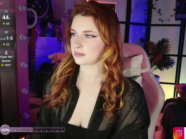 LilithSlut's BongaCams show and profile