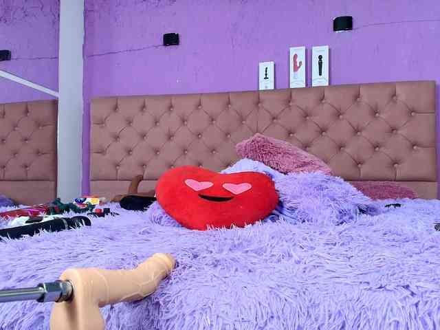 LiiaBlossom webcam