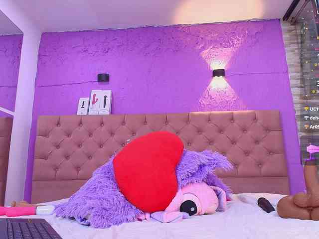 LiiaBlossom webcam