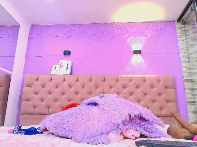 LiiaBlossom webcam