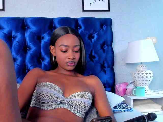 DALILAQUEEN webcam