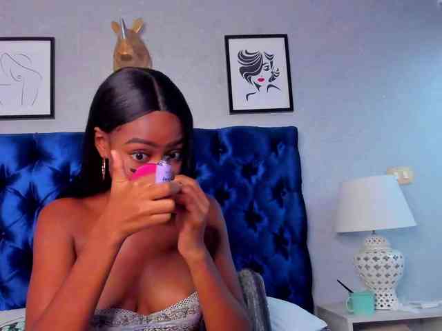 DALILAQUEEN webcam