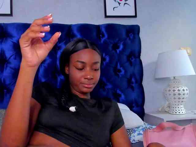DALILAQUEEN webcam