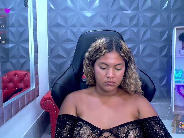 cristalwar's BongaCams show and profile