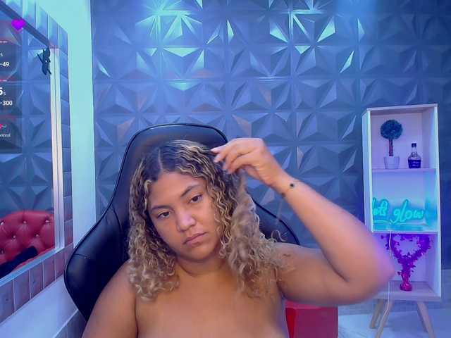 cristalwar's BongaCams show and profile