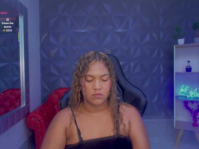 cristalwar's BongaCams show and profile