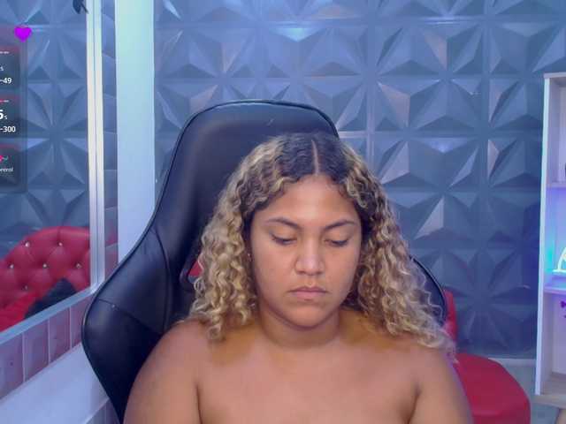 cristalwar's BongaCams show and profile