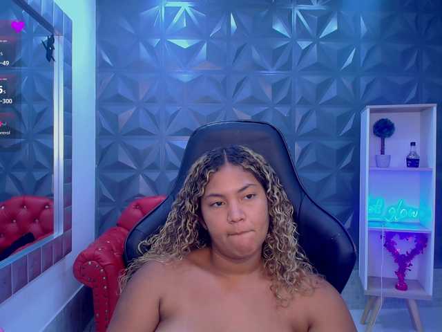 cristalwar's BongaCams show and profile