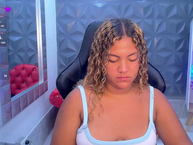 cristalwar's BongaCams show and profile