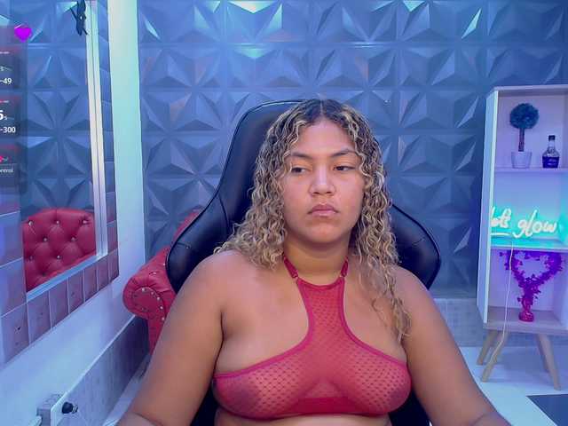 cristalwar's BongaCams show and profile