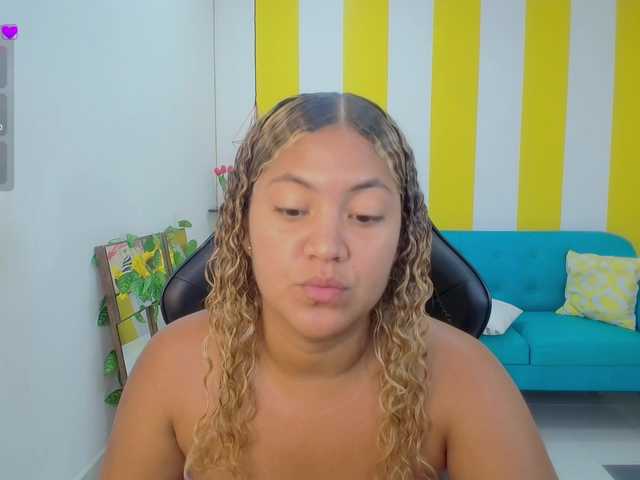 cristalwar's BongaCams show and profile