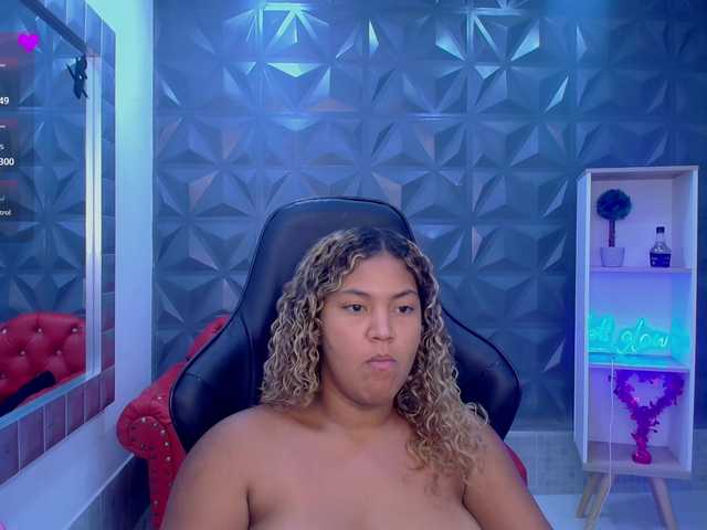 cristalwar's BongaCams show and profile