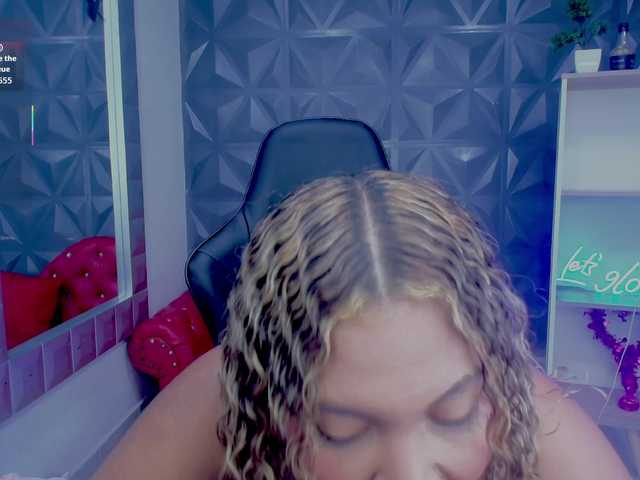 cristalwar's BongaCams show and profile