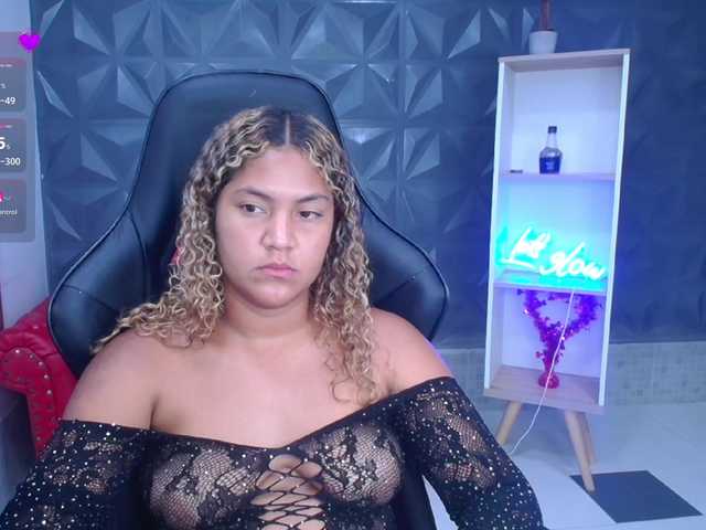 cristalwar's BongaCams show and profile