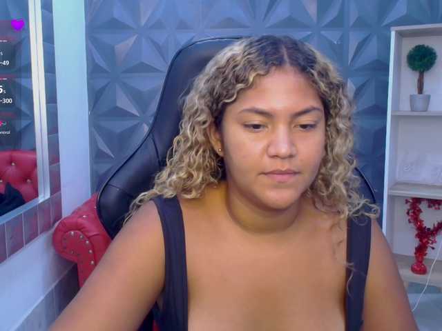 cristalwar's BongaCams show and profile