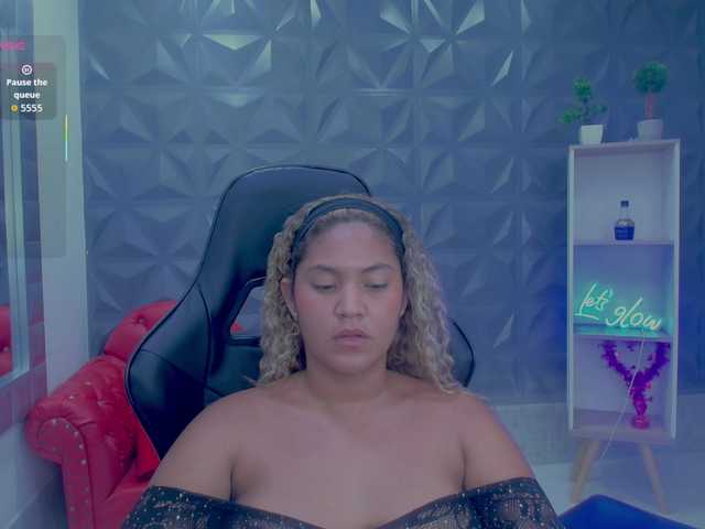 cristalwar's BongaCams show and profile