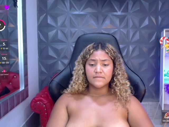 cristalwar live cam profile