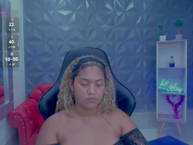 cristalwar's BongaCams show and profile