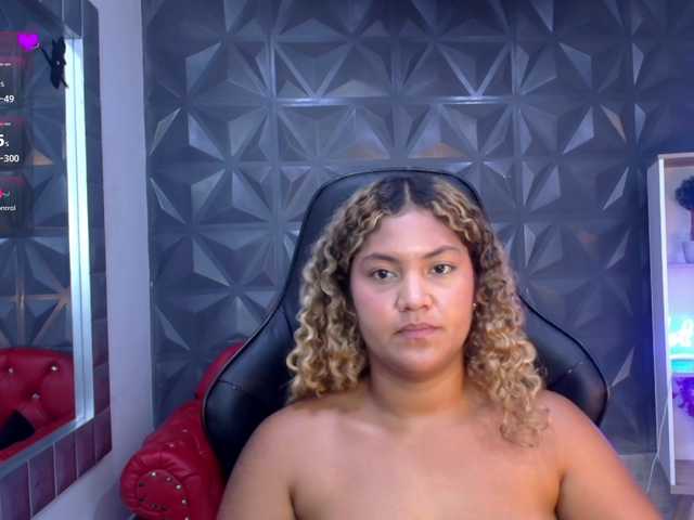 cristalwar's BongaCams show and profile